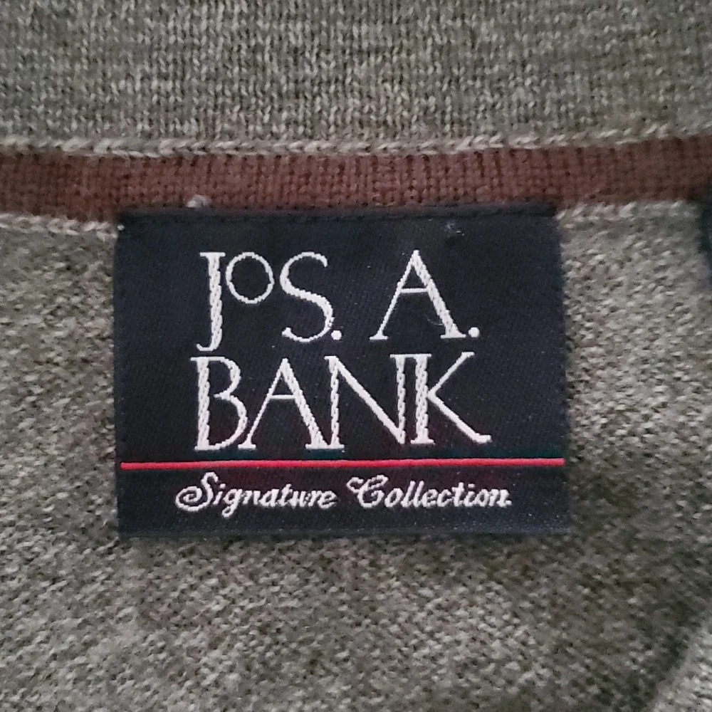 Jos. A. Bank Merino Wool Sweater - Picture 2 of 7
